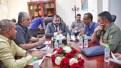 وزير الأشغال يوقع على مشروع صيانة شارع التقنية تقاطع بئر أحمد